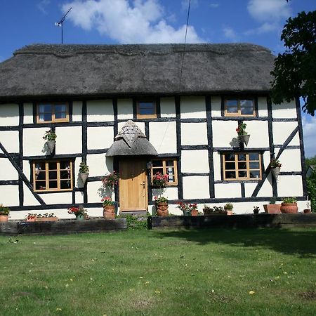 The Cobblers Bed And Breakfast Bishampton ภายนอก รูปภาพ