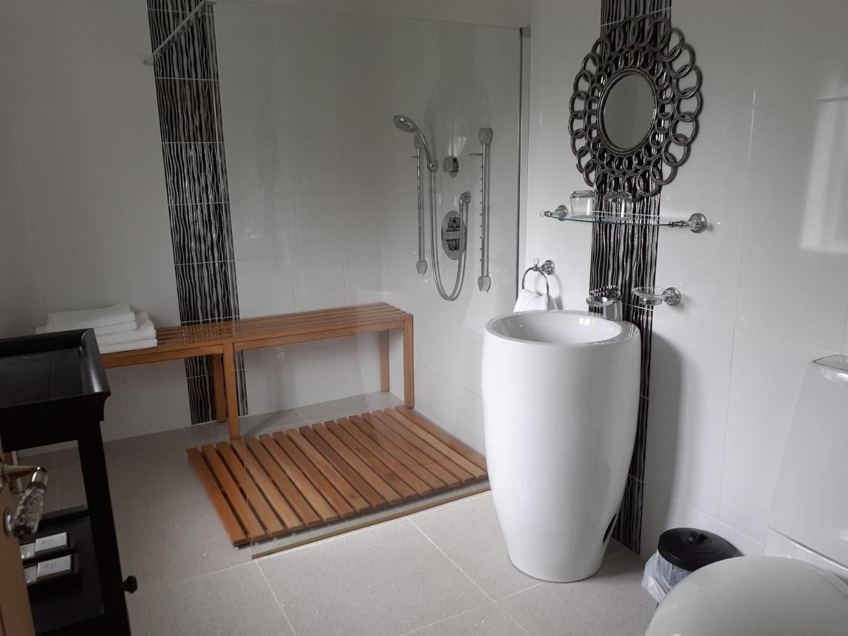 The Cobblers Bed And Breakfast Bishampton ภายนอก รูปภาพ