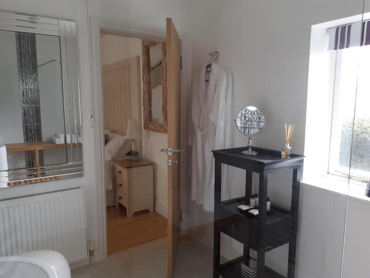 The Cobblers Bed And Breakfast Bishampton ภายนอก รูปภาพ